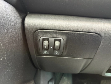 Image véhicule  Renault MEGANE IV (18)