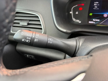 Image véhicule  Renault MEGANE IV (19)