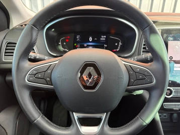 Image véhicule  Renault MEGANE IV (8)