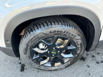 Image véhicule  Jeep AVENGER (9)