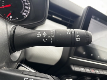 Image véhicule  Renault CLIO (11)