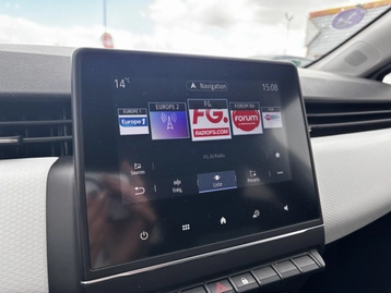 Image véhicule  Renault CLIO (17)