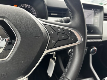 Image véhicule  Renault CLIO (10)