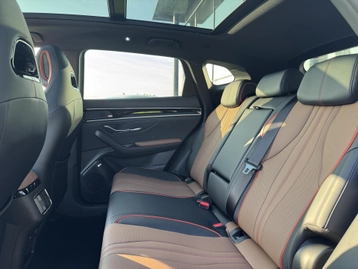 Image véhicule  BYD SEAL U (18)