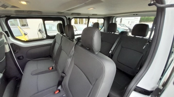 Image véhicule  Nissan PRIMASTAR COMBI (10)