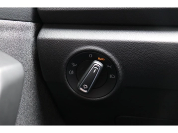 Image véhicule  Volkswagen T-ROC (22)