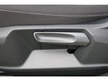 Image véhicule  Volkswagen T-ROC (39)