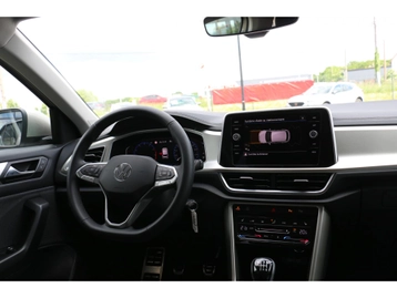 Image véhicule  Volkswagen T-ROC (20)