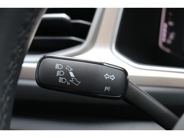 Image véhicule  Volkswagen T-ROC (24)