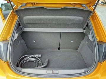 Image véhicule Peugeot 208 (18) Image véhicule Peugeot 208 (18)