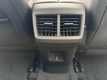 Image véhicule  Citroën C5 AIRCROSS (36)