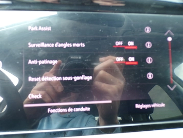 Image véhicule  Opel GRANDLAND (14)