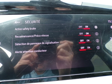 Image véhicule  Opel GRANDLAND (16)