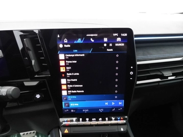 Image véhicule  Renault ESPACE VI (19)