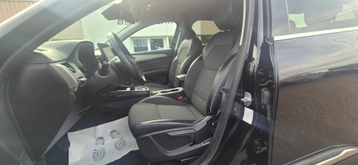 Image véhicule  Renault ARKANA (23)