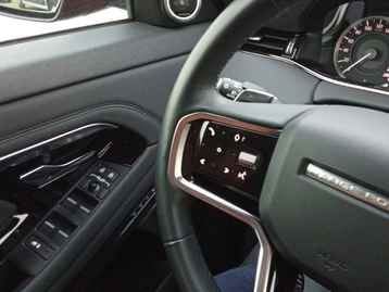 Image véhicule  Land Rover EVOQUE (36)