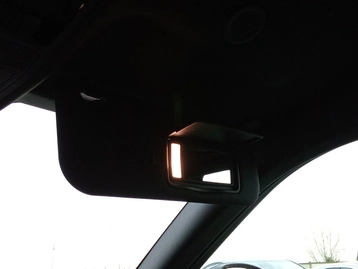 Image véhicule  Land Rover EVOQUE (34)