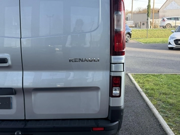 Image véhicule  Renault TRAFIC (4)