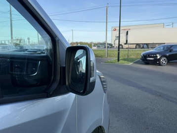 Image véhicule  Renault TRAFIC (12)