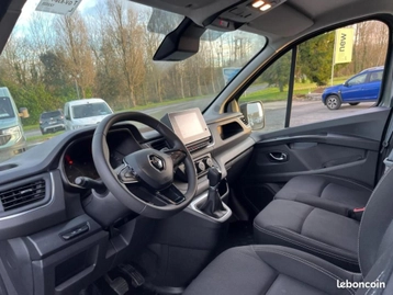 Image véhicule  Renault TRAFIC (9)