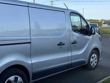 Image véhicule  Renault TRAFIC (11)