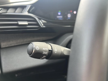 Image véhicule  Peugeot 308 (30)