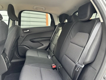 Image véhicule  Renault ARKANA (4)