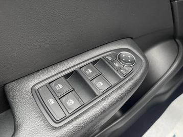 Image véhicule  Renault ARKANA (26)