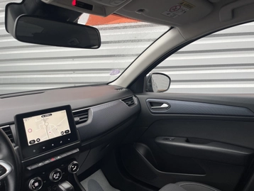 Image véhicule  Renault ARKANA (24)