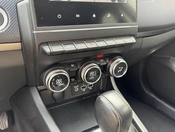 Image véhicule  Renault ARKANA (17)