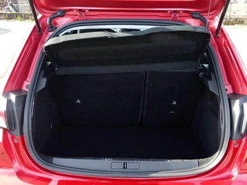 Image véhicule  Peugeot 208 (18)