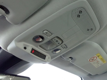 Image véhicule  Peugeot 208 (35)