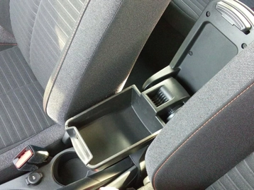 Image véhicule  Peugeot 208 (32)