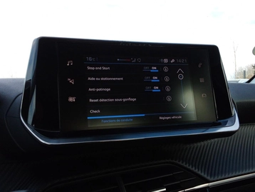 Image véhicule  Peugeot 208 (9)