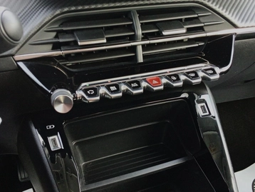 Image véhicule  Peugeot 208 (13)