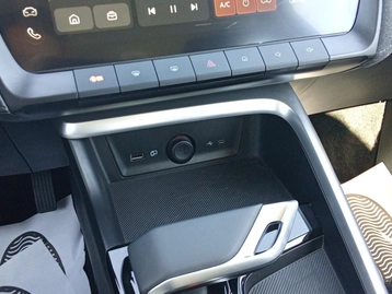 Image véhicule  MG MG ZS (39)