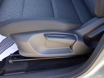 Image véhicule  MG MG ZS (33)