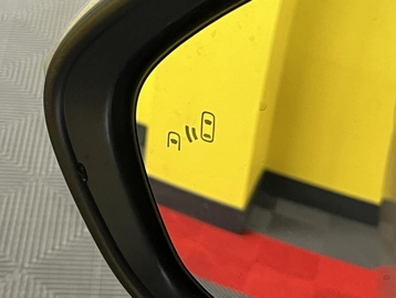 Image véhicule  Toyota YARIS CROSS (12)