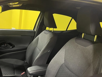 Image véhicule  Toyota YARIS CROSS (20)