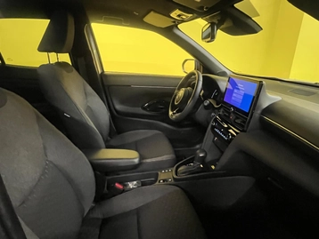 Image véhicule  Toyota YARIS CROSS (33)