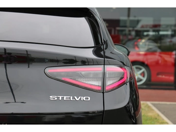 Image véhicule  Alfa Romeo STELVIO (7)