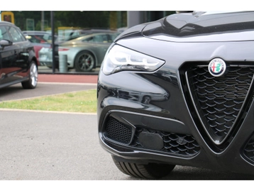 Image véhicule  Alfa Romeo STELVIO (8)