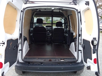 Image véhicule Renault KANGOO EXPRESS (17) Image véhicule Renault KANGOO EXPRESS (17)