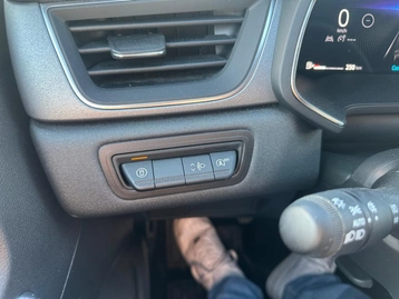 Image véhicule  Renault CAPTUR (35)