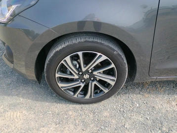 Image véhicule  Suzuki SWIFT (21)