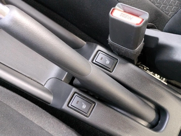 Image véhicule  Suzuki SWIFT (15)