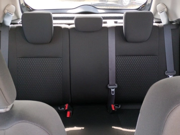 Image véhicule  Suzuki SWIFT (26)