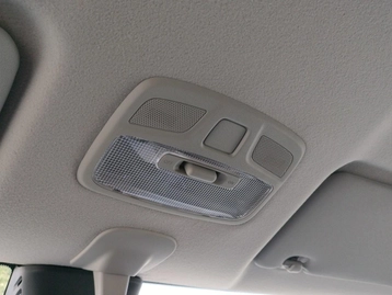 Image véhicule  Suzuki SWIFT (33)