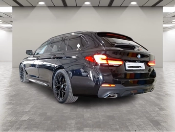 Image véhicule  BMW SÉRIE 5 TOURING (1)