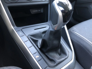 Image véhicule  Volkswagen POLO (13)